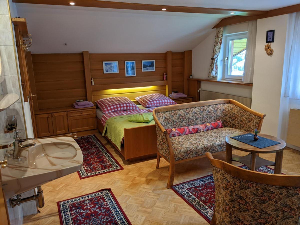 Montahaus Retro Apartments Vandans Oda fotoğraf